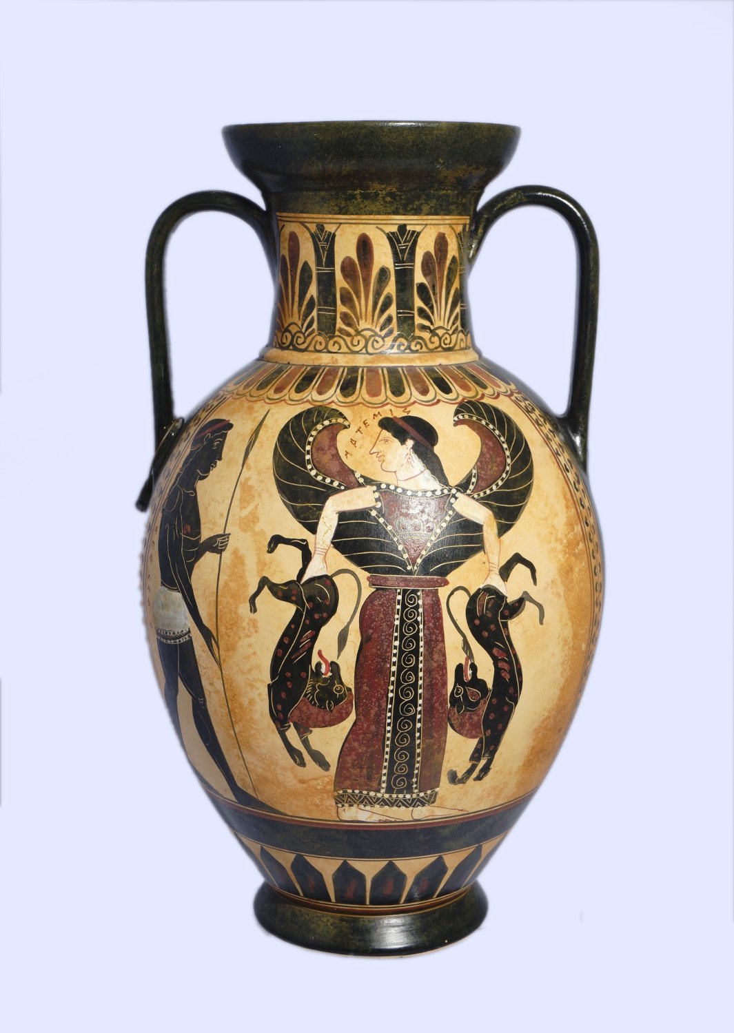 Archaic black-figure amphora with Artemis, Paris and Hector 