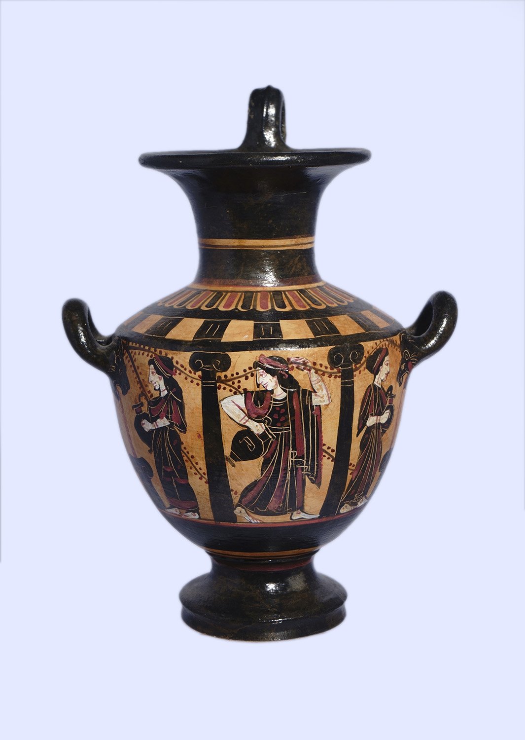 Archaic black-figure hydria with Maenads