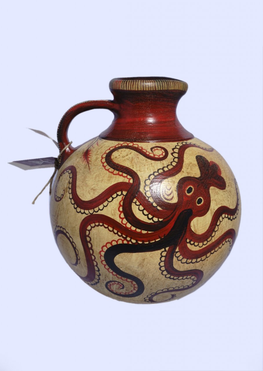 Minoan Greek flask with an octopus