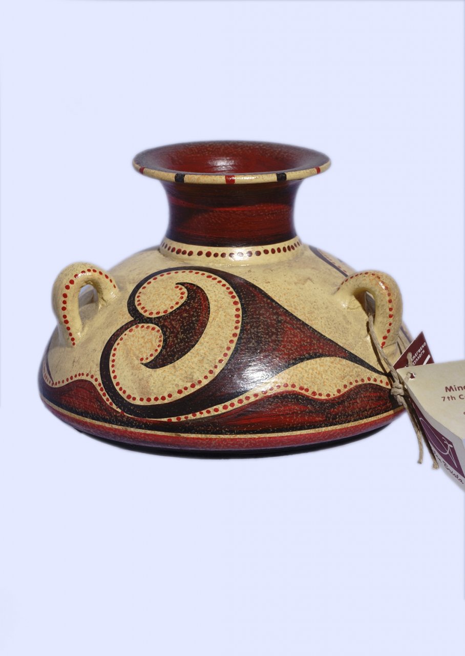 Minoan jar with 3 handles