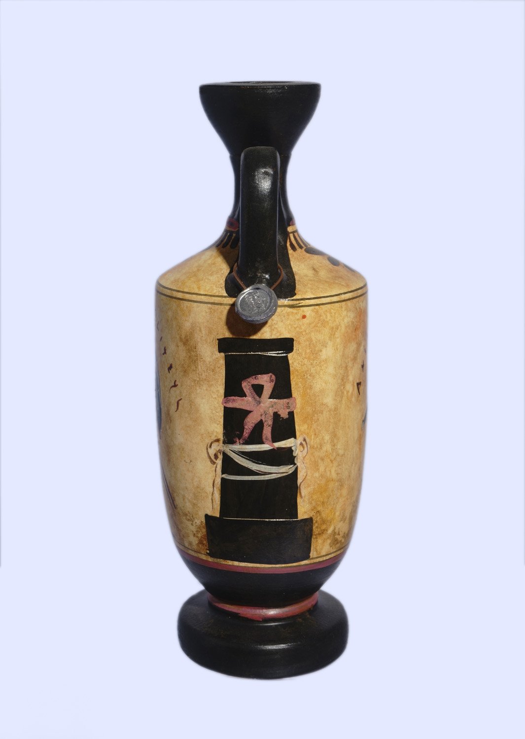 Archaic black-figure lekythos with Achilles and Thetis