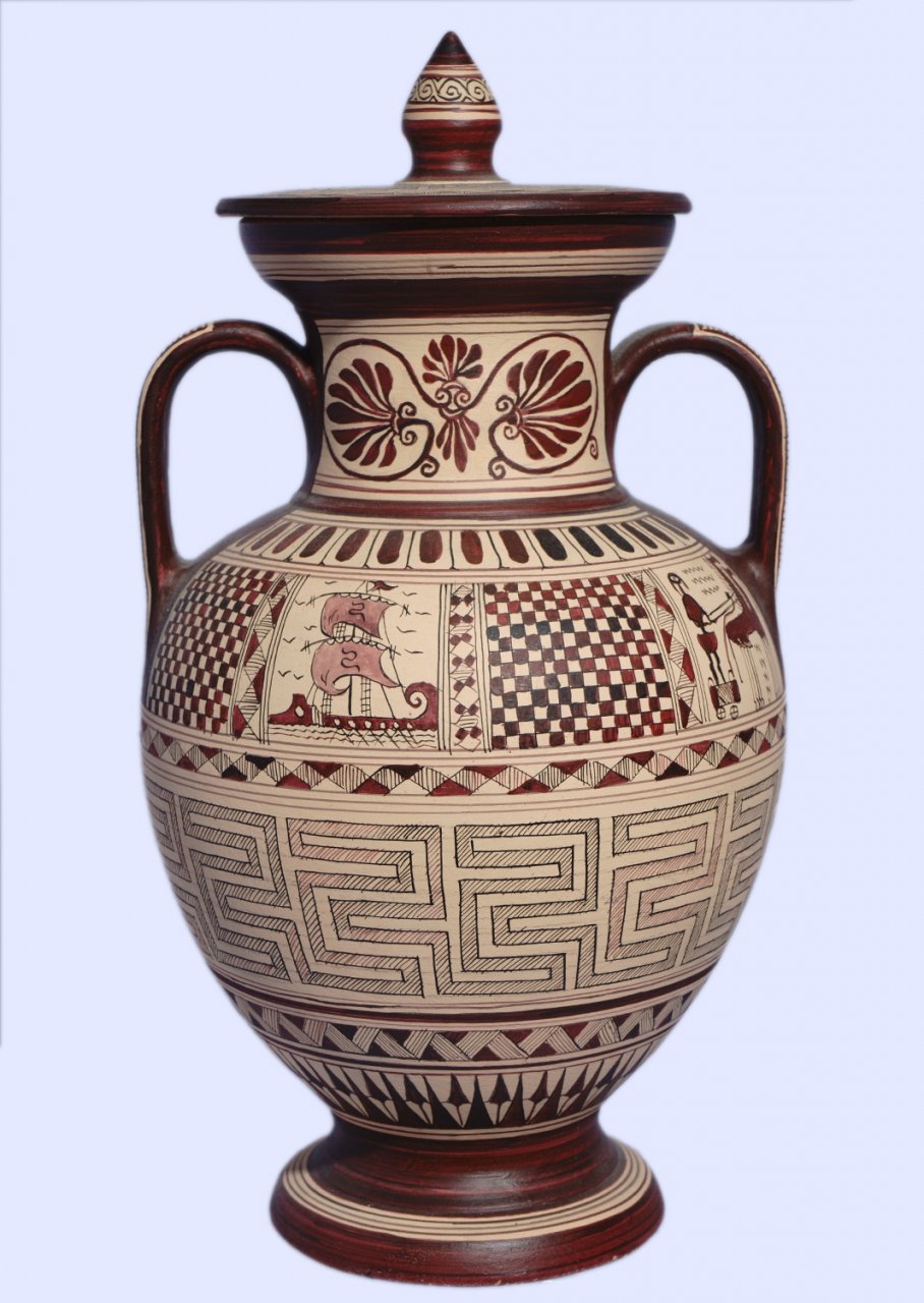 Medium size Attic amphora with geometric decoration