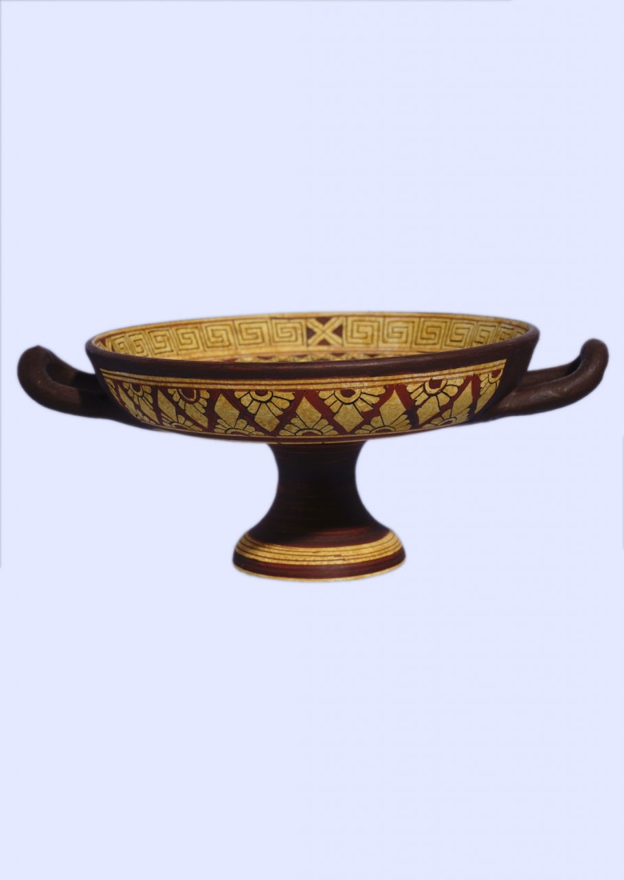 Geometric kylix with deer