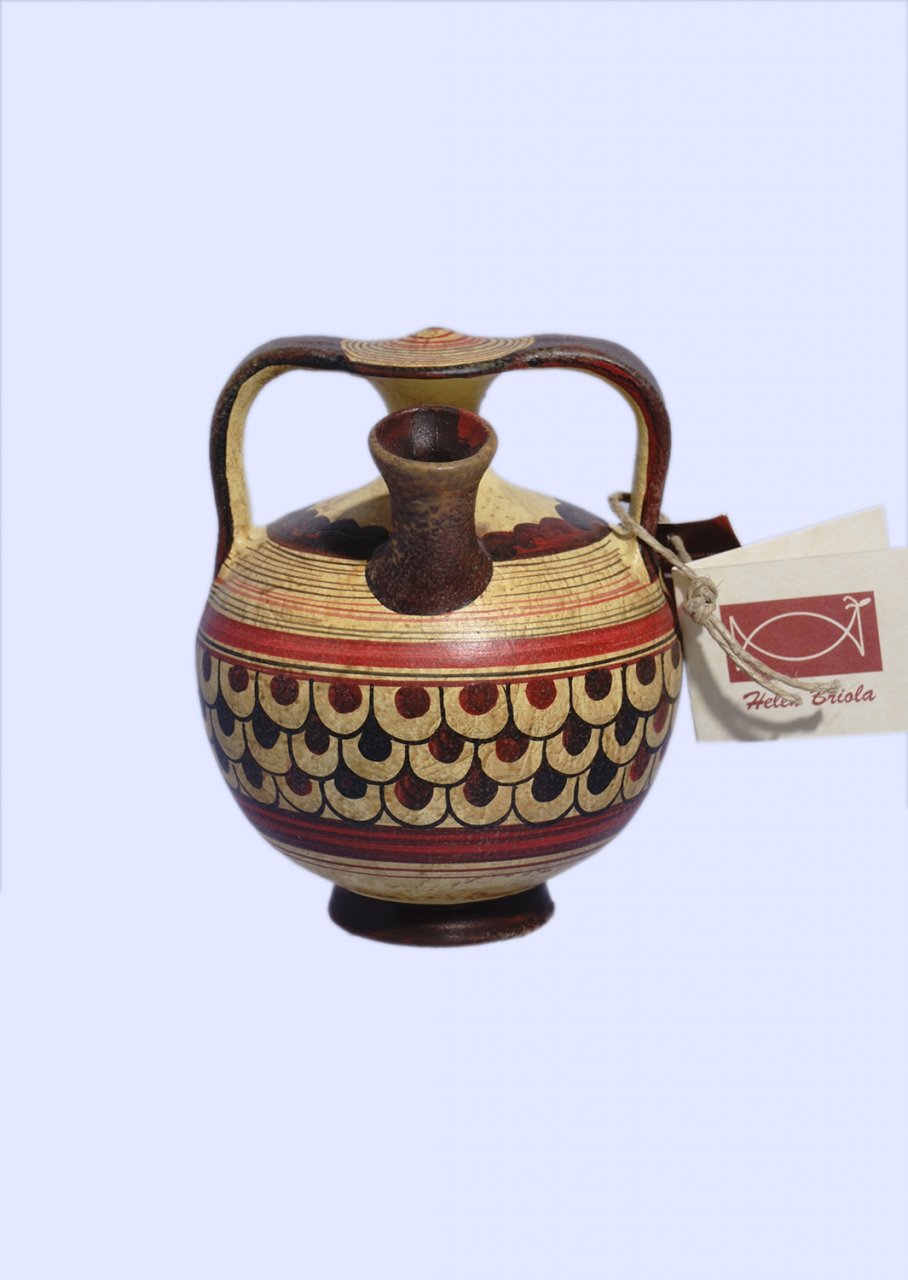Late Minoan small stirrup jar with geometric decoration