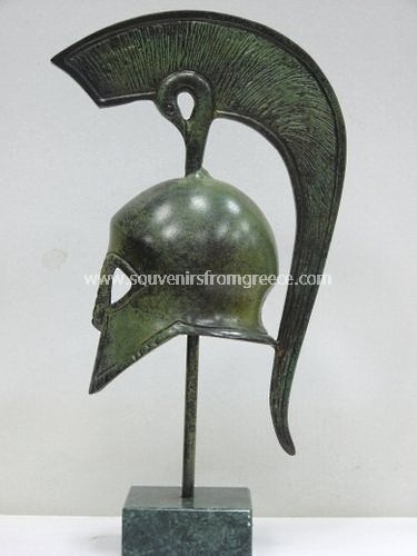 Souvenirs from Greece: Spartan helmet greek bronze statue 
 Greek statues Plaster statues Fantastic greek art souvenirs handmade greek bronze statue of a spartan helmet, worn by Spartan warriors in battle like the battle at Thermopylae between 300 Spartan hoplites lead by Leonidas and the Persians. The bronze sculpture sits on a marble base, the perfect greek art decorative gift.