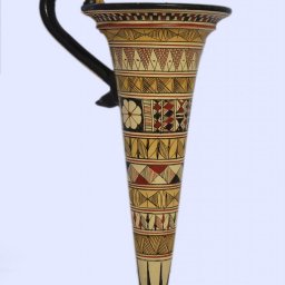 Ceramic rhyton with geometric decoration 1