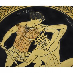 Greek ceramic plate depicting Theseus and Minotaur (28cm) 2